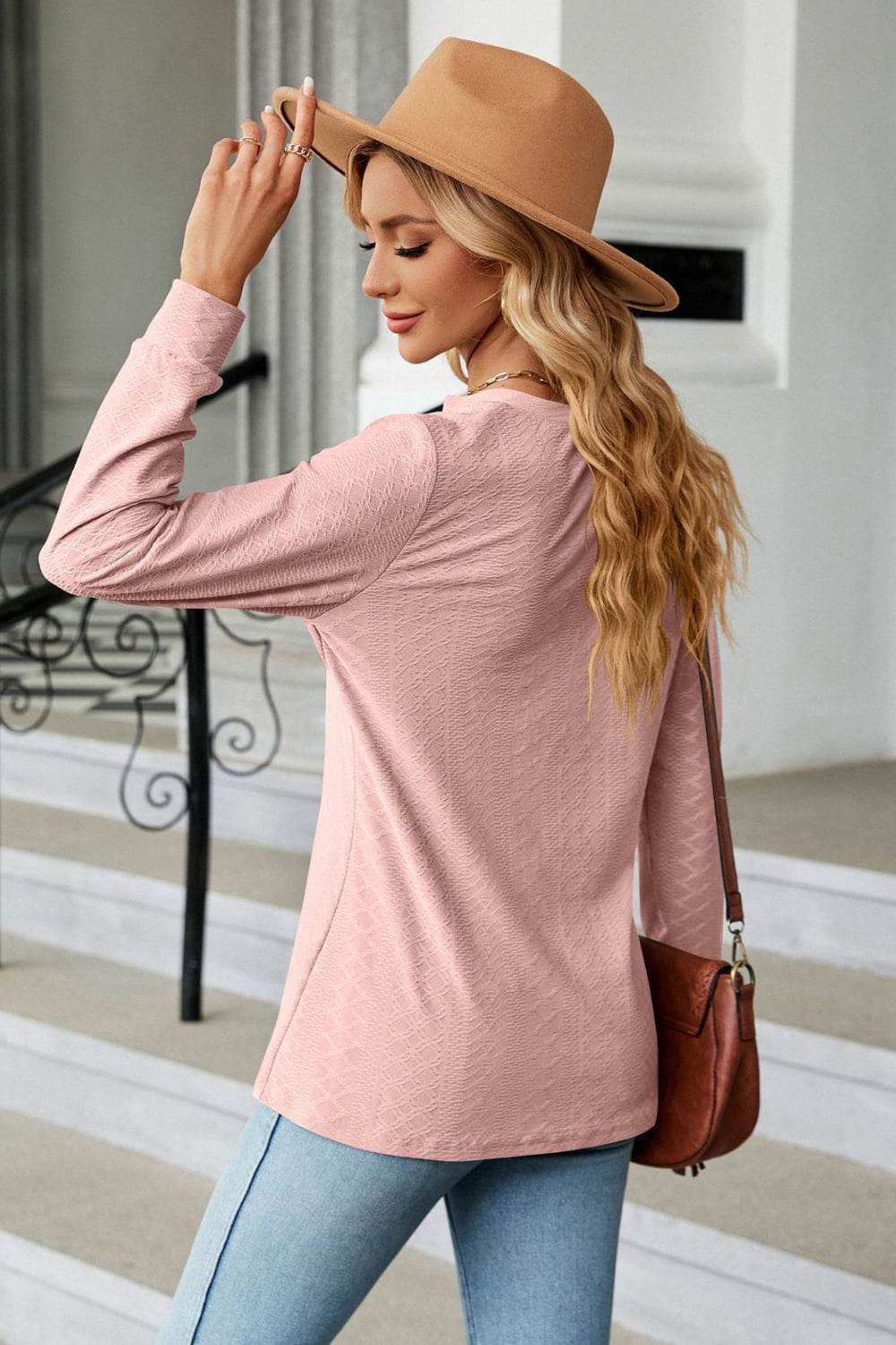 Notched Neck Long Sleeve Buttoned Blouse Trendsi ee423c2238944ece8ab40ade30b82825-Max