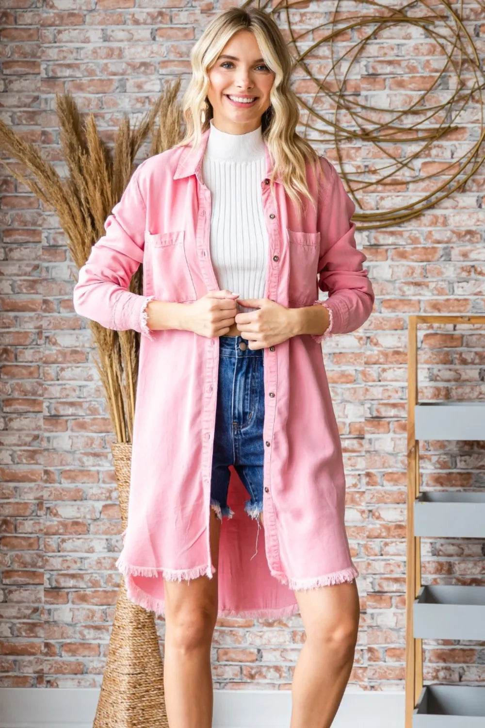 Veveret Button-Up Shirt Dress Trendsi ee807c1a-5e2d-447c-a0d6-f35c86387534-Max