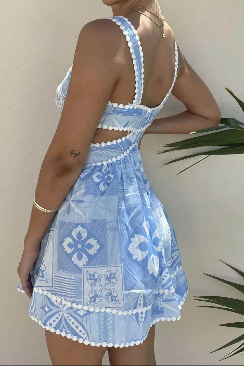 Cutout Printed Mini Dress Trendsi ef08d8b7-f66b-41e8-b619-62daf228ac3a-Max-Origin