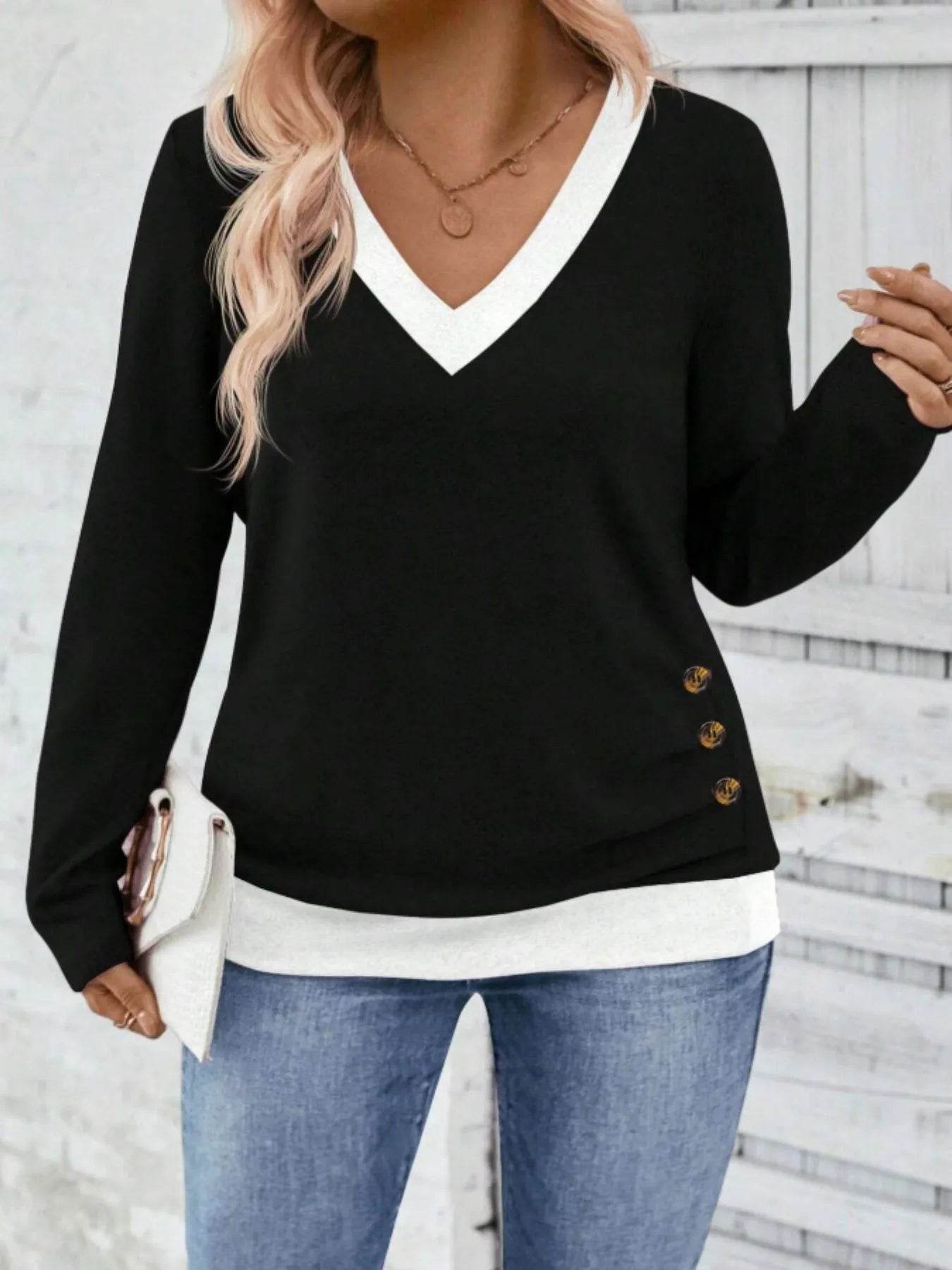 Plus Size V-Neck Contrast Trim T-Shirt Black Trendsi ef30424c-1348-4930-b260-b6b45b30031f-Max-Origin