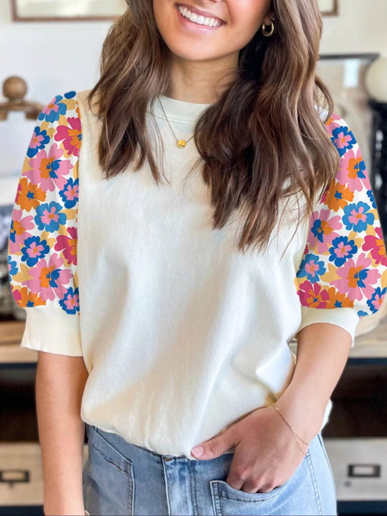 Floral Puff Sleeve Round Neck T-Shirt Trendsi ef4e78bb-d880-4ac1-9feb-bbbbf617cc16-Max-Origin