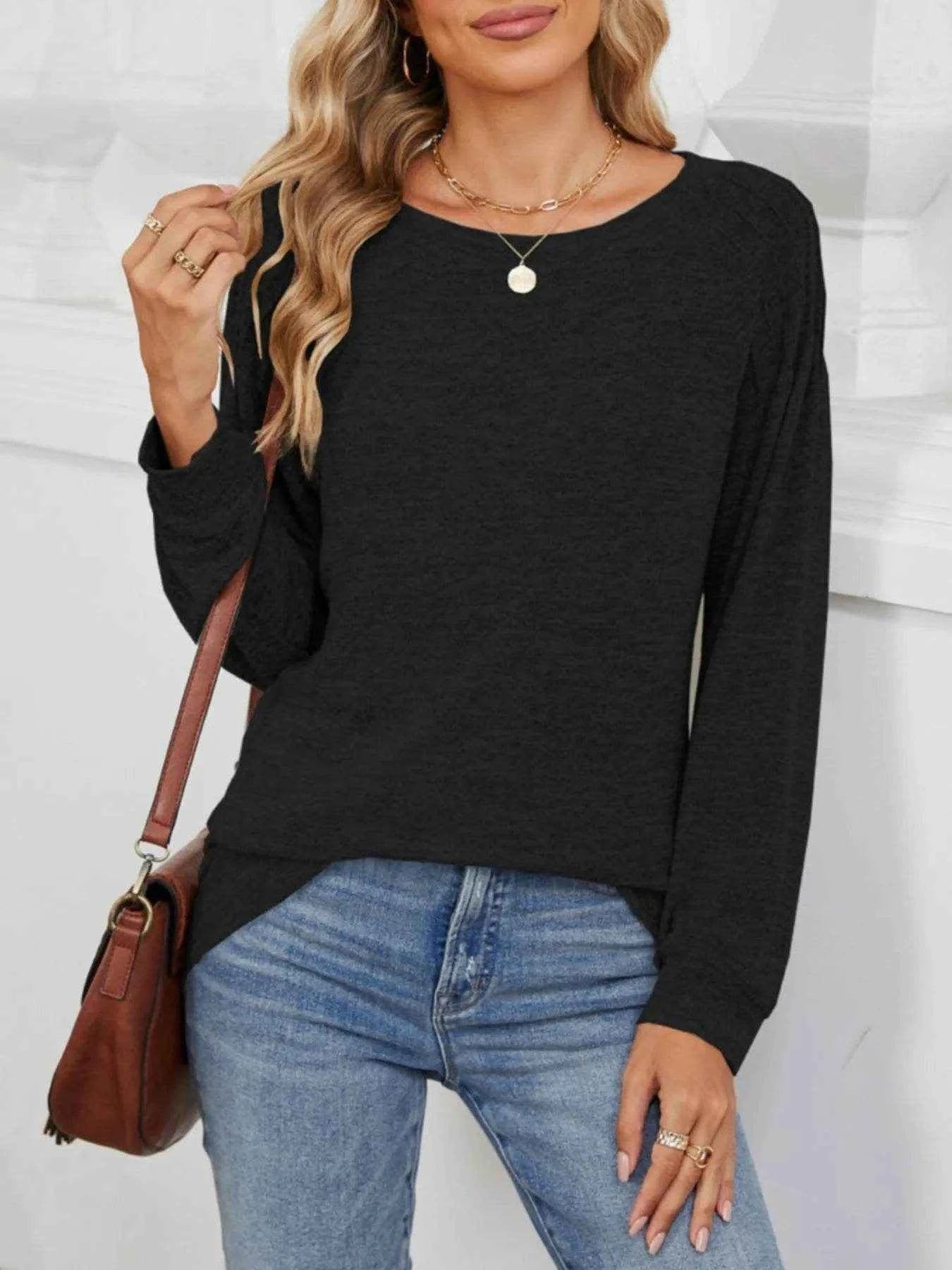 Round Neck Long Sleeve T-Shirt Trendsi efe2f8b1-e1f2-48bc-bbae-1ce72451e4b1-Max-Origin