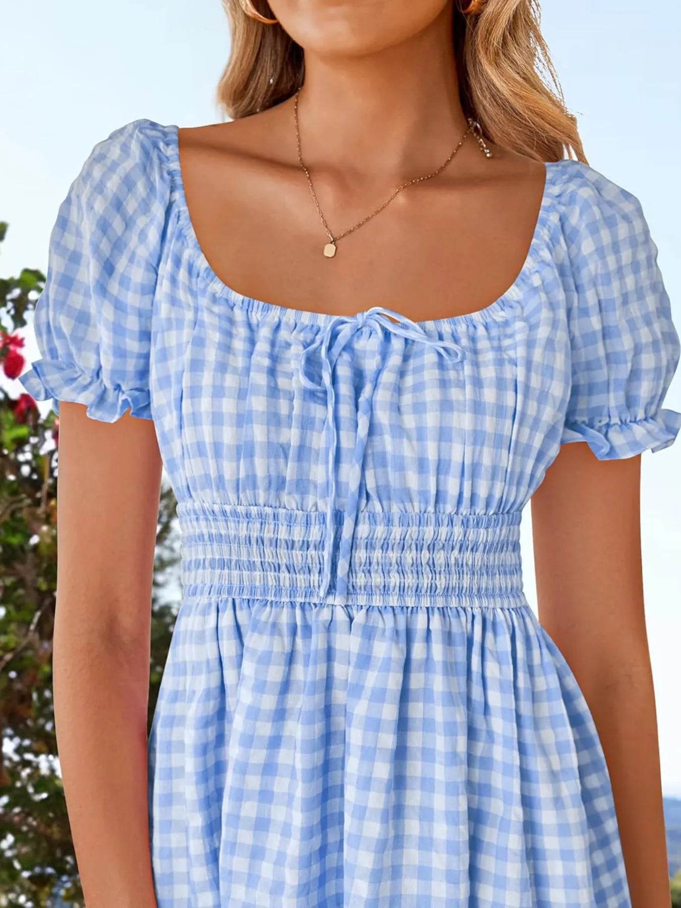 Gingham Smocked Puff Sleeve Summer Dress Trendsi f03b5df0a0d94debb145f165cac20e21-Max-Origin
