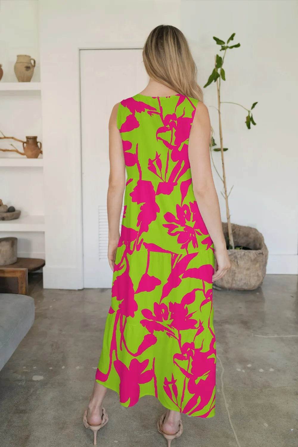 FAM-FAM Tiered Printed V-Neck Sleeveless Dress Trendsi f0b80581-0581-4df9-b825-9b4d34f4390a-Max