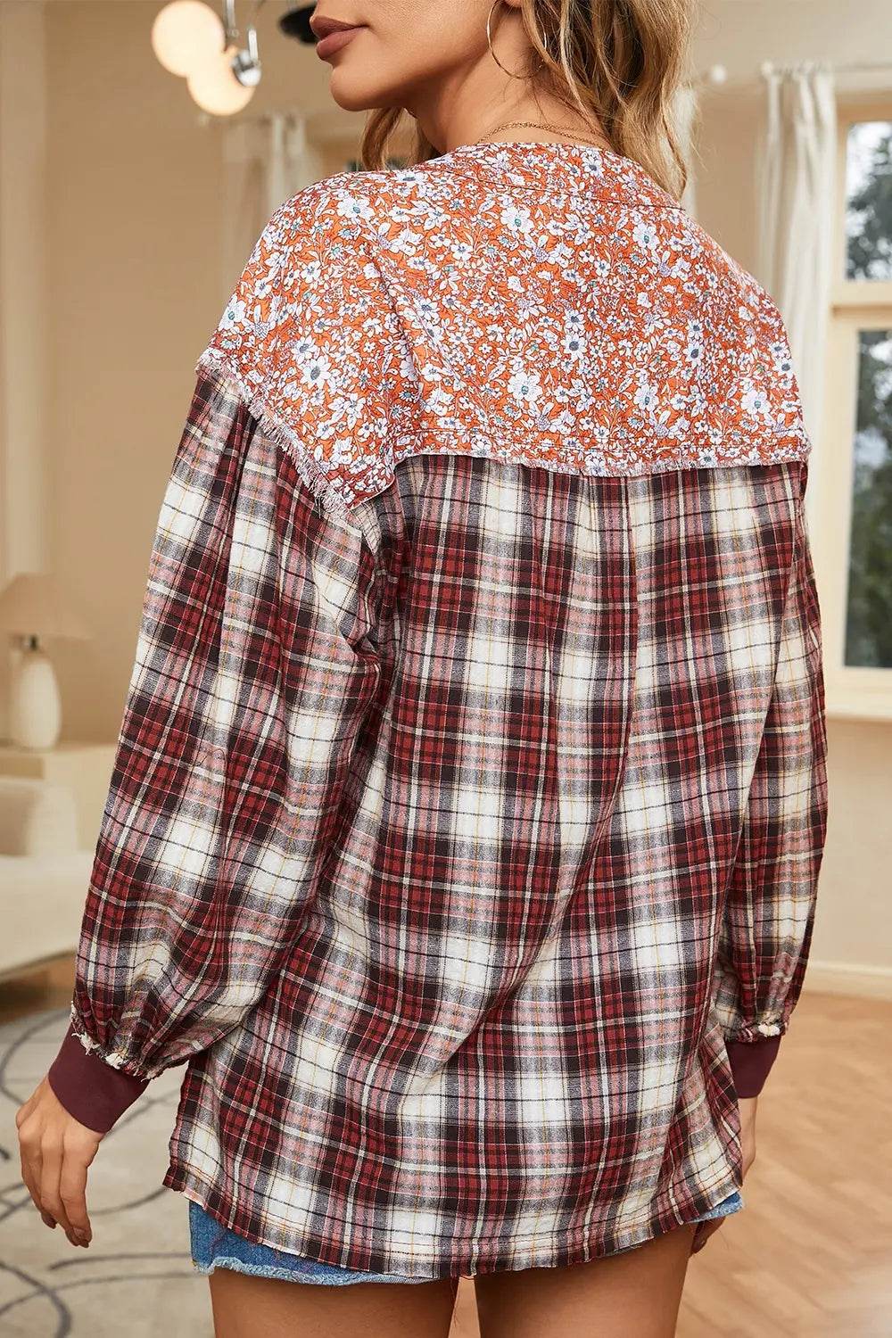 Plaid Notched Neck Slit Blouse Trendsi f1e2dfaa924a4316909737863a4661c6-Max