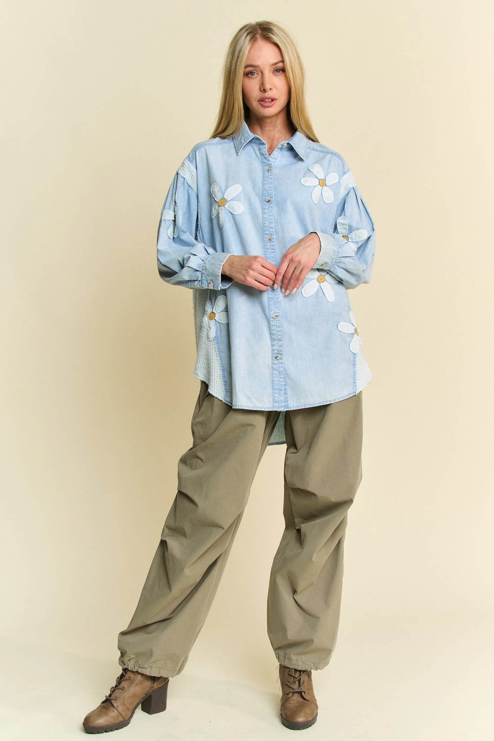 Davi & Dani Lightweight Washed Daisy Patch Waffle Knit Shirt Trendsi f230b48bb83a49778ecc1ec73cc13fe7-Max-Origin