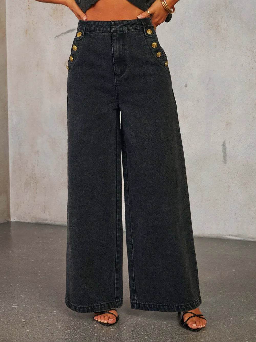 Button Decor High Rise Wide Leg Jeans Trendsi f2b57a84-a508-46a2-af84-48e6332c3cf0-Max