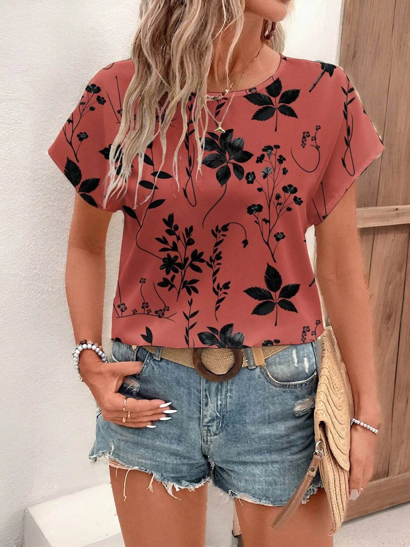 Printed Round Neck Short Sleeve Blouse Trendsi f2ee55ece85944208e299eb265e530bc-Max-Origin