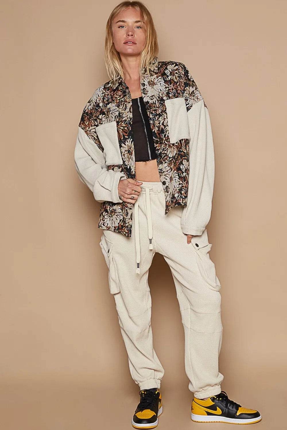 POL Contrast Sleeves Button Down Floral Jacquard Shirt Trendsi f314a020-bca8-4837-b7f5-fd0cc42c9bb7-Max