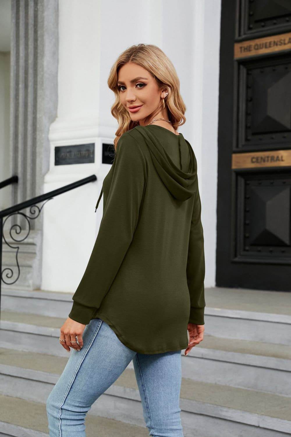 Long Sleeve Hooded Blouse Trendsi f315b5ad5593470e90deb8b8e5cfd804-Max