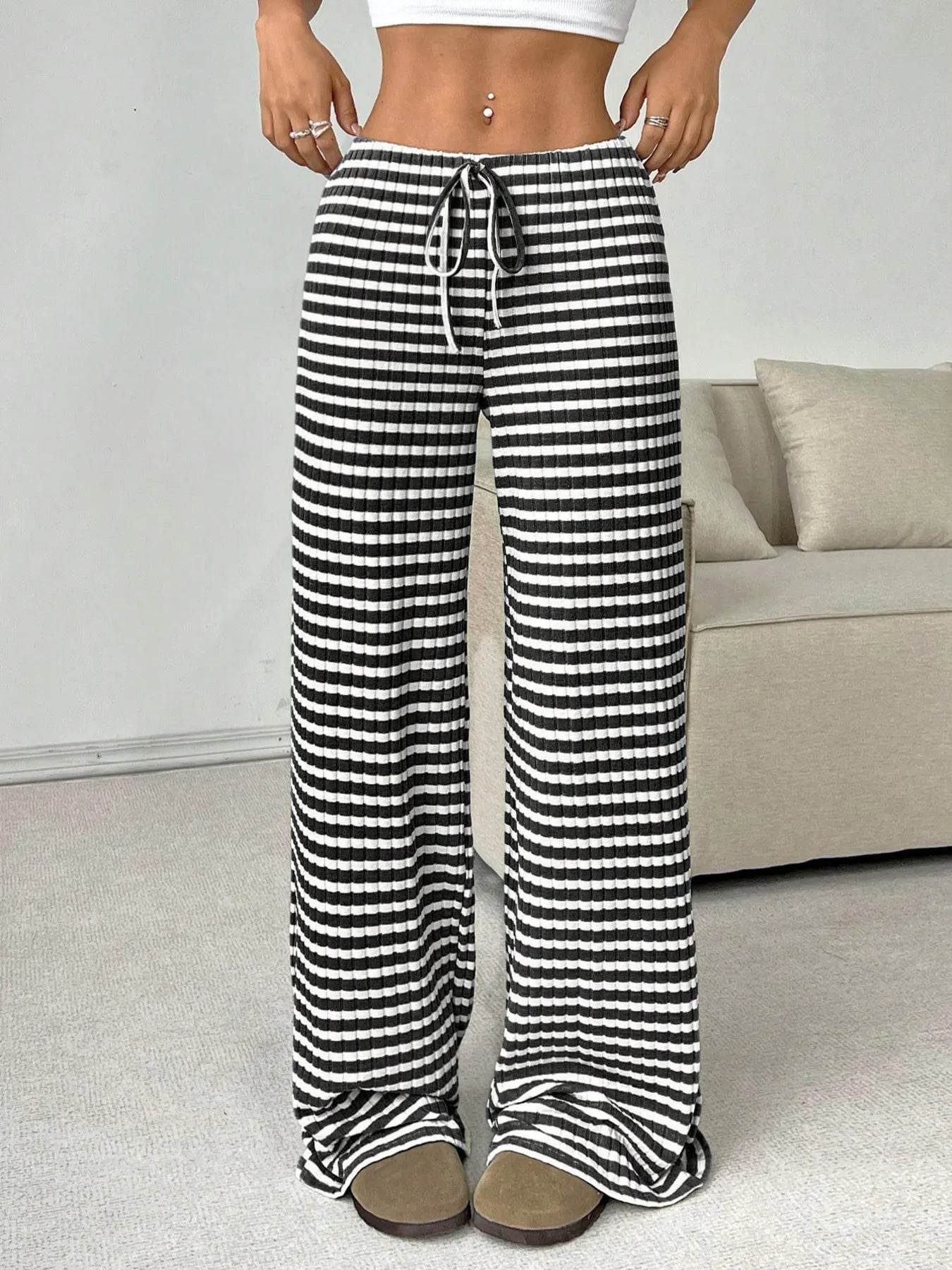 Striped Wide Leg Drawstring Pants White Trendsi f3975af89101474d9cf640f79d8eb19c-Max-Origin