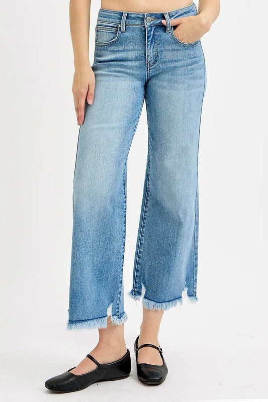 RISEN Full Size Mid Rise Crop Wide Leg Jeans Plus Size LIGHT Trendsi f3f5df34912a41f89b959ea47eb1fc7d-Max-Origin