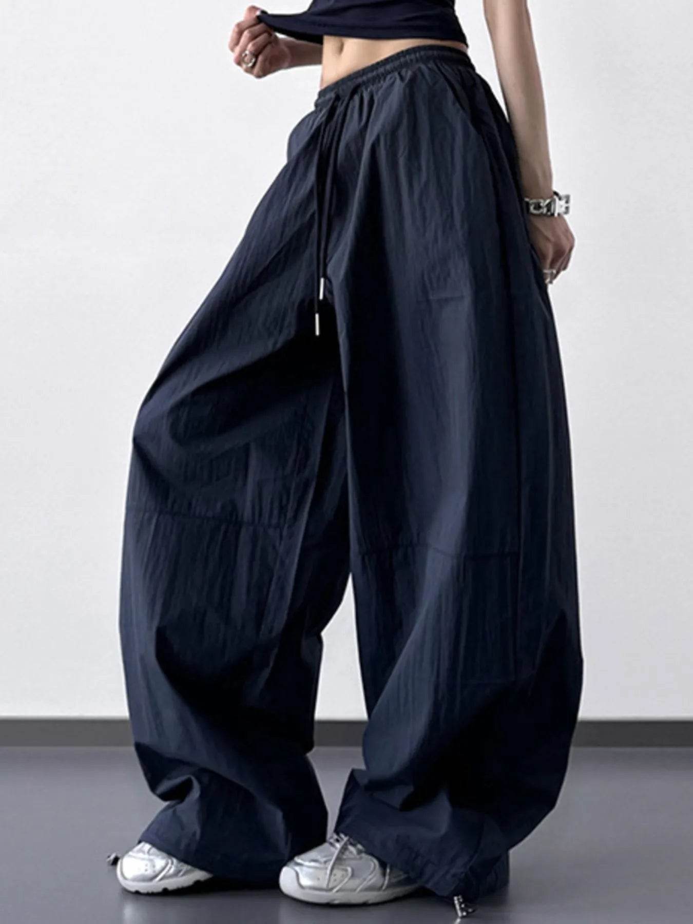 Oversized Wide Leg Drawstring Pants Trendsi f4560c1f-5b48-4fcc-9c9f-87647e0803e9-Max-Origin