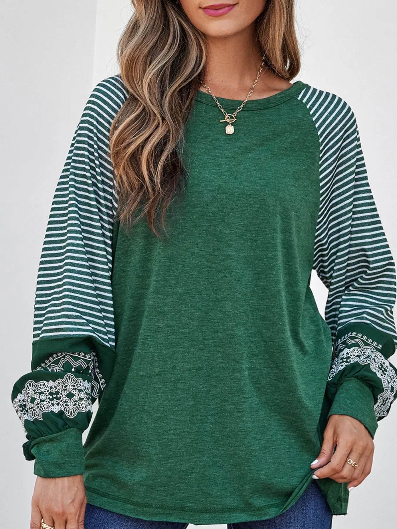 Contrast Print Striped Raglan Long Sleeve Loose Top Dark Green Trendsi f4b5f7a1-736c-4ecb-b6b0-a7648ce16b0a-Max-Origin