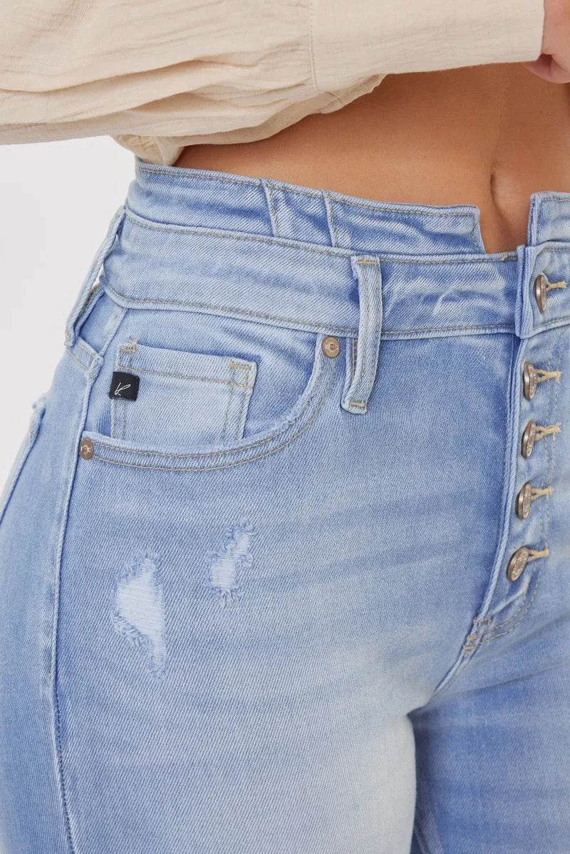 Kancan Curvy High Rise Flare Jeans Trendsi f5484b520d5e4ec1b01c9d87f75b7829-Max-Origin