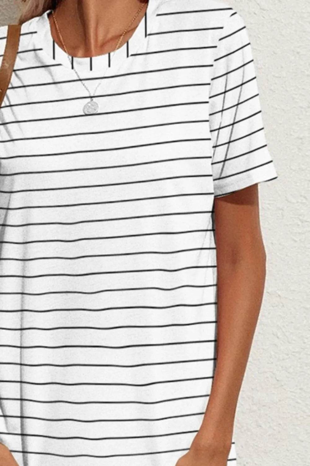 FAM-FAM Pocketed Striped Round Neck Short Sleeve Dress Trendsi f5acccd4-c244-4a63-bc0b-9e7d30c94f43-Max