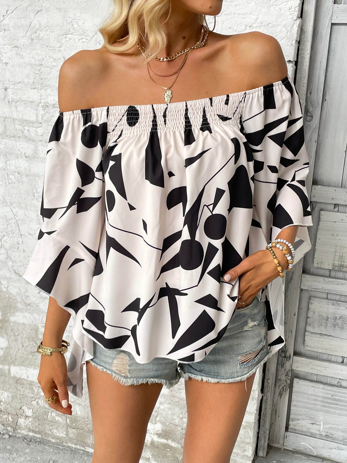 Printed Off-Shoulder Bell Sleeve Blouse Trendsi f6568bdef9d34dcb94db5d8365c6fb16-Max