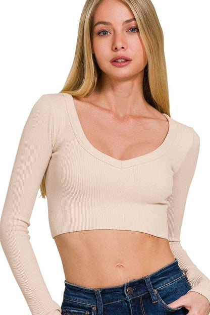 Zenana Seamless Fitted Rib V-neck Long Sleeve Crop Top Trendsi f65f8e9d-c5ed-4386-b9a9-a463ae574954-Max-Origin