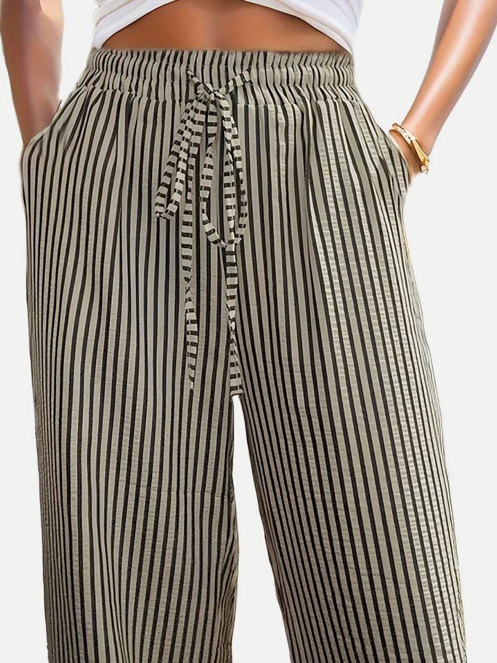Drawstring Striped Elastic Waist Pants Trendsi f670a382-1a12-4d83-83e2-0871f52c7bf5-Max