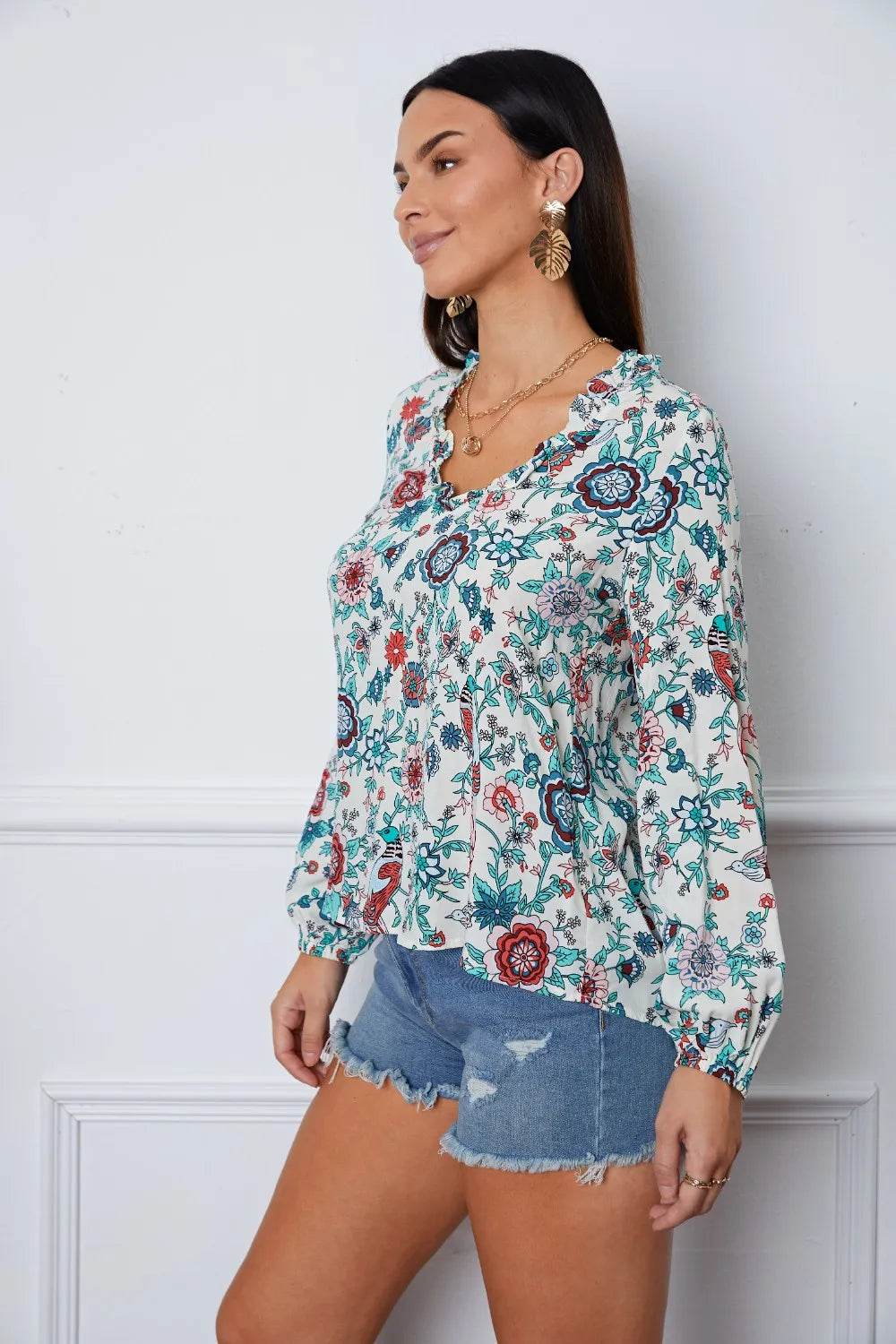 Floral Notched Long Sleeve Blouse Trendsi f91f140f-b14b-4f68-a054-22ea4bc53346-Max