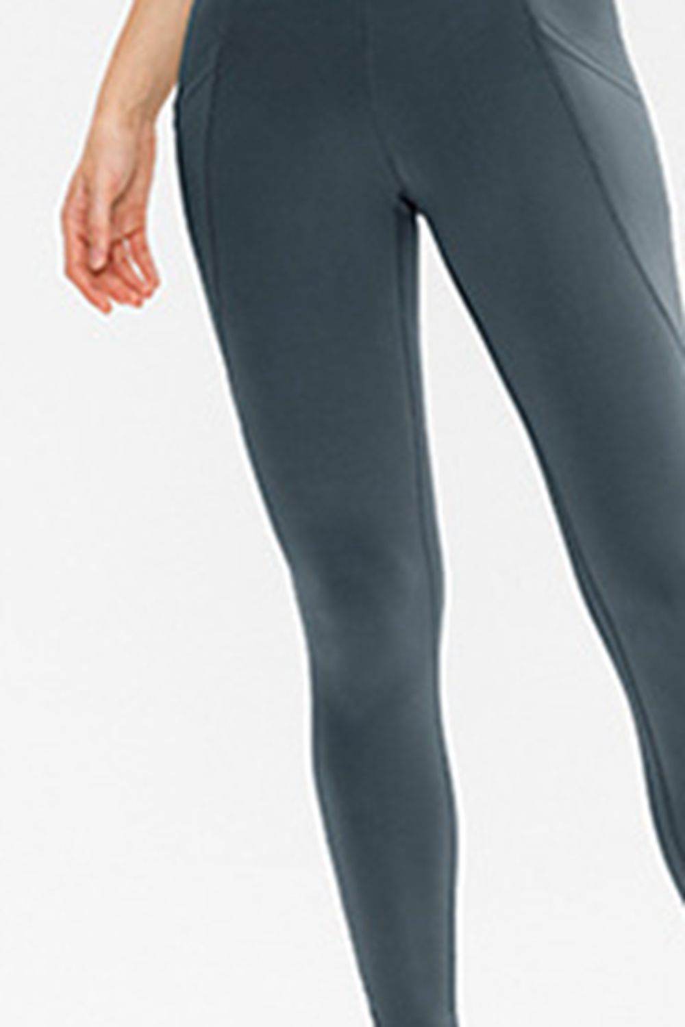 Slim Fit Long Active Leggings with Pockets Trendsi f9e112785adc41c8be15008ea3f63c5f-Max