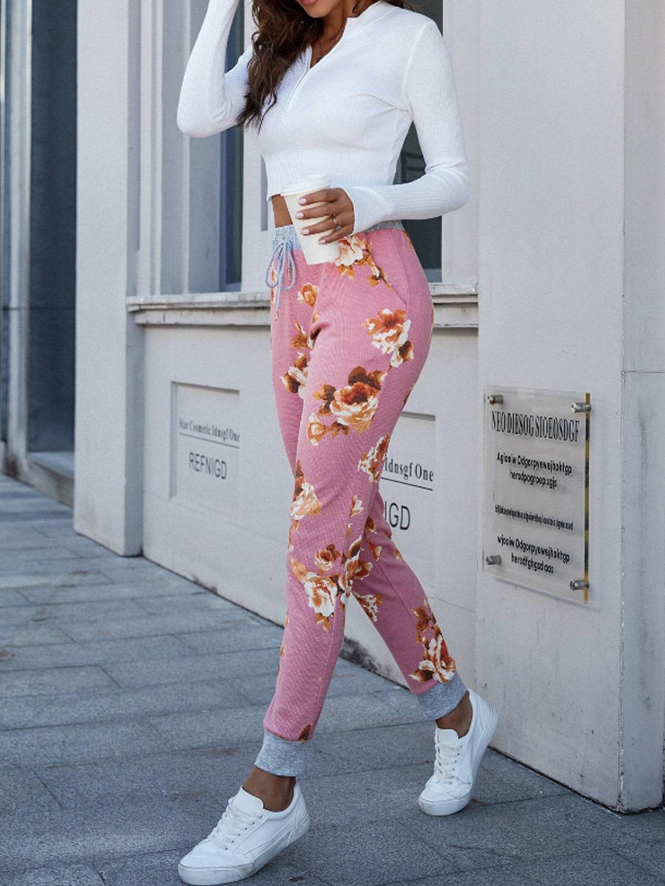 Floral Print Slim Fit Long Pants Trendsi fac54455f3cd4f94a78106231b423a47-Max