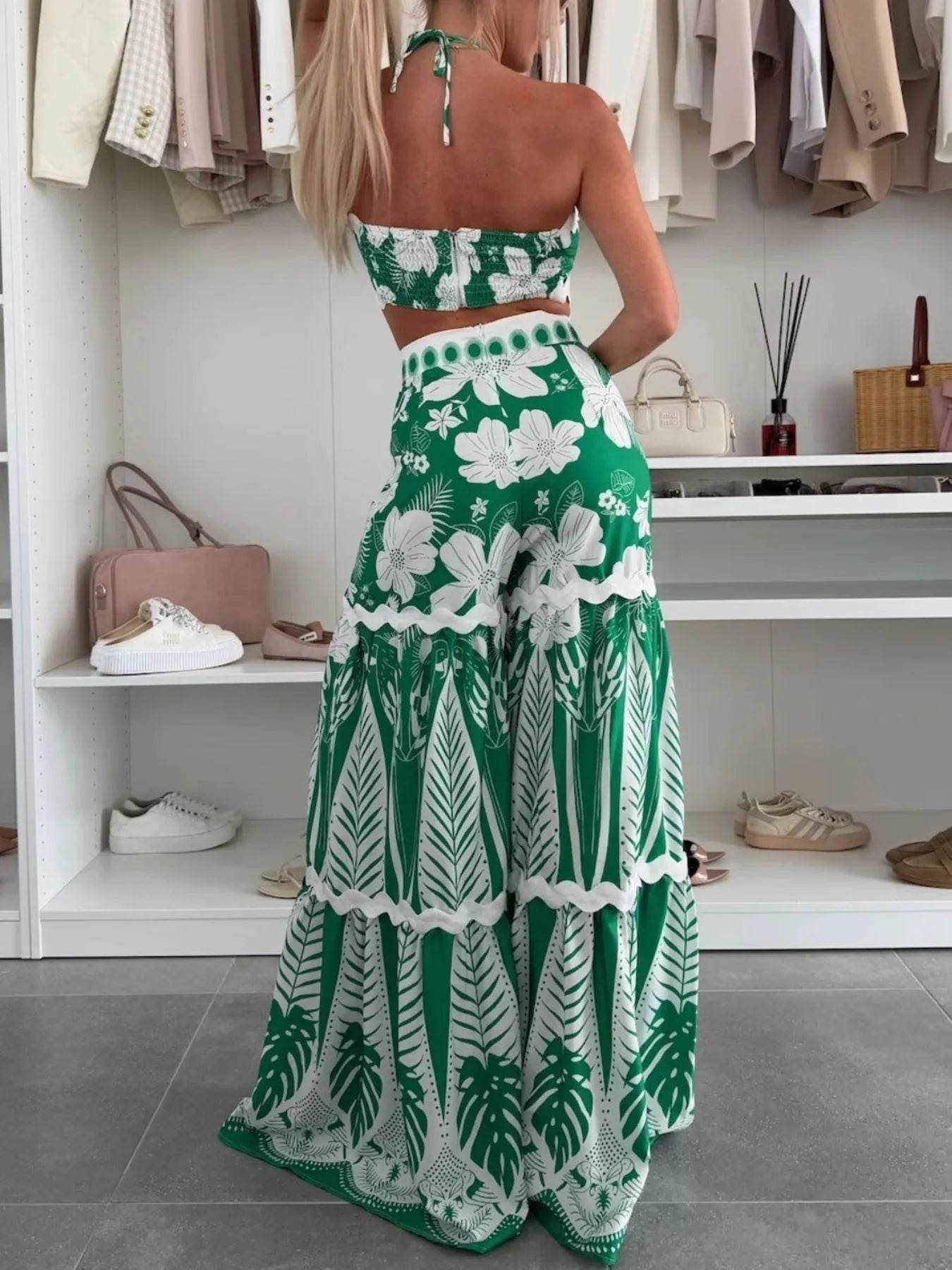 Printed Halter Neck Cami and Skirt Set Trendsi fb16d934-ce16-4a52-8dce-83eeeb066ec9-Max-Origin