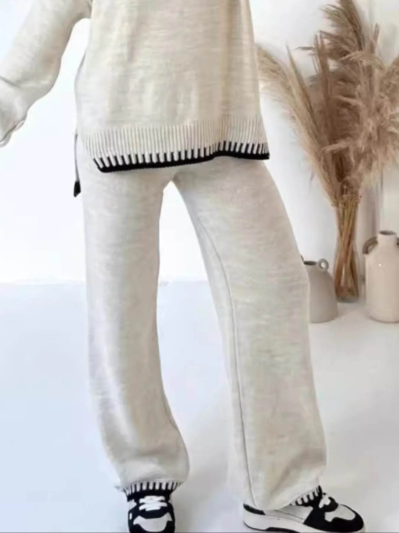 Contrast Trim Round Neck Top and Pants Sweater Set Trendsi fba254dd-0442-4559-9977-c2f770d4471c-Max-Origin