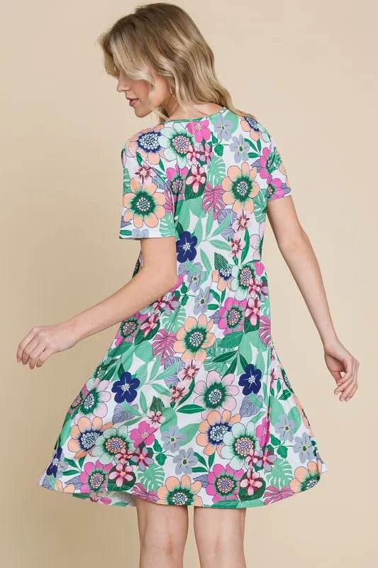 BOMBOM Ruched Floral V-Neck Short Sleeve Dress Trendsi fc320811-a963-4c78-b0dc-ed5d6f69055e-Max-Origin