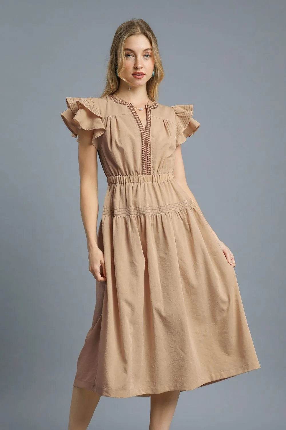 Umgee Ruffled Cap Sleeve Midi Dress with Contrast Trim Detail Tan Trendsi fc7c9d17-f1f8-427f-b655-421adb915595-Max-Origin
