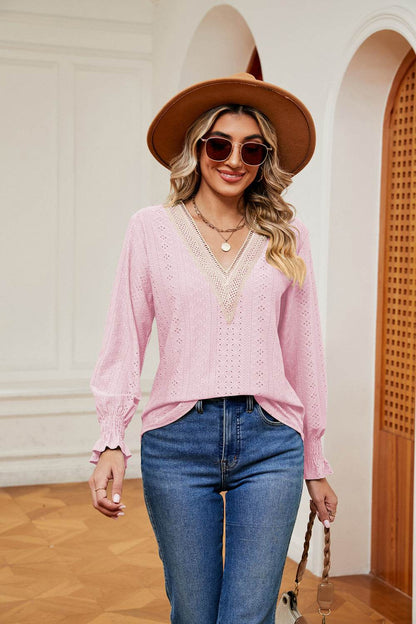 Contrast Flounce Sleeve Blouse Trendsi fc8b86b9151c4a3381141d49fc750a5a-Max