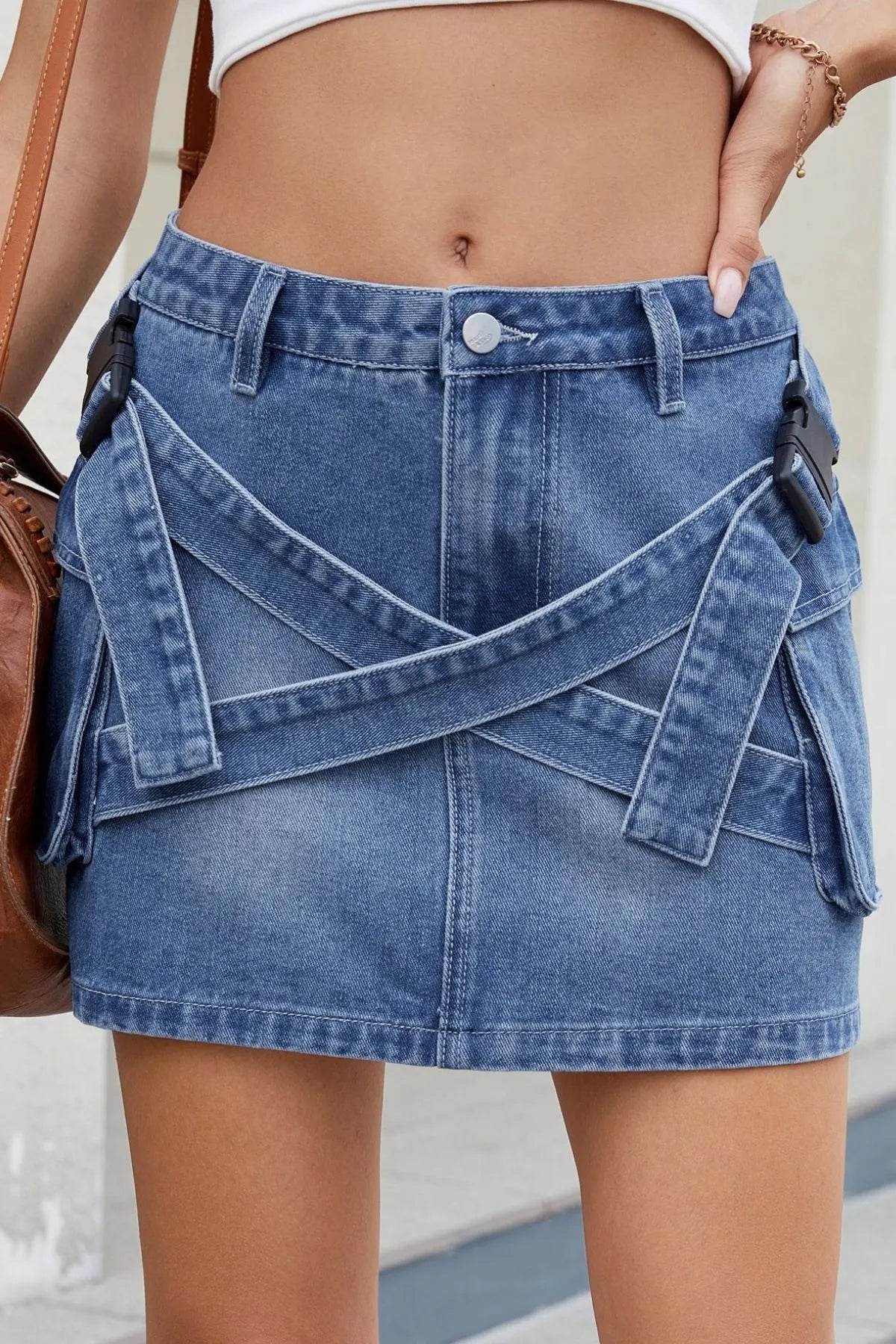Criss-Cross Waist Detail Denim Mini Skirt Trendsi fe0f92c0-31b3-4d93-8643-7abcdaf4901e-Max-Origin