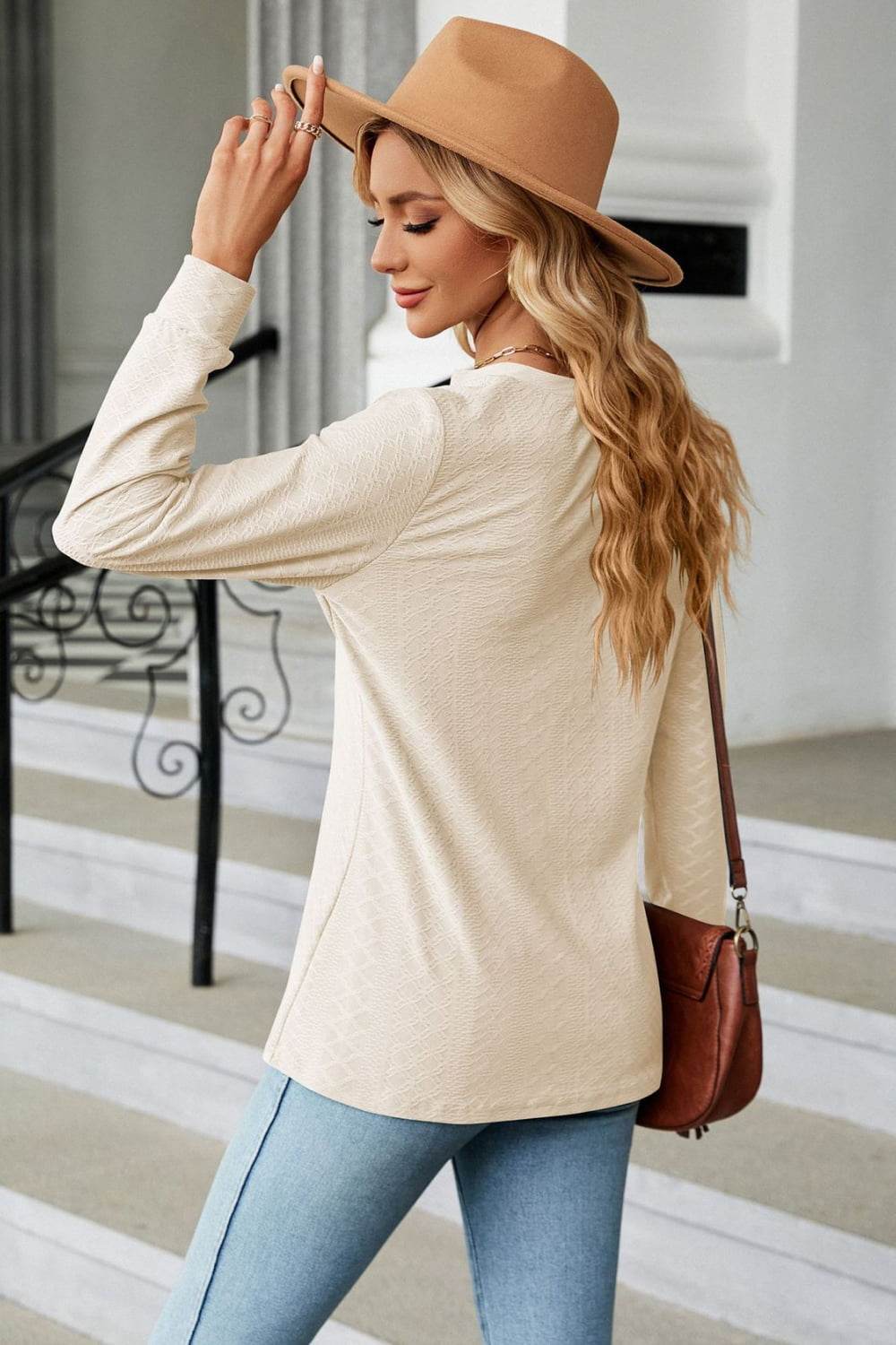Notched Neck Long Sleeve Buttoned Blouse Trendsi fec42201ab9447daae7712c6c303fa54-Max